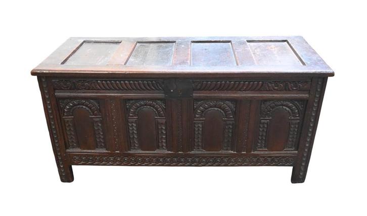 Renaissance eiken dekenkist – 16e/17e eeuw – rijk gesneden, Antiek en Kunst, Antiek | Meubels | Kasten, Ophalen