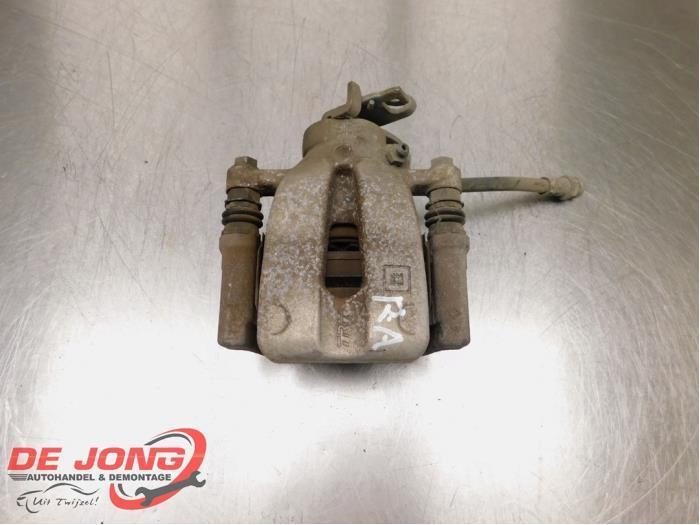 Etrier de frein (pince) arrière droit d'un Opel Corsa, Autos : Pièces & Accessoires, Freins & Transmission, Opel, Utilisé, 3 mois de garantie