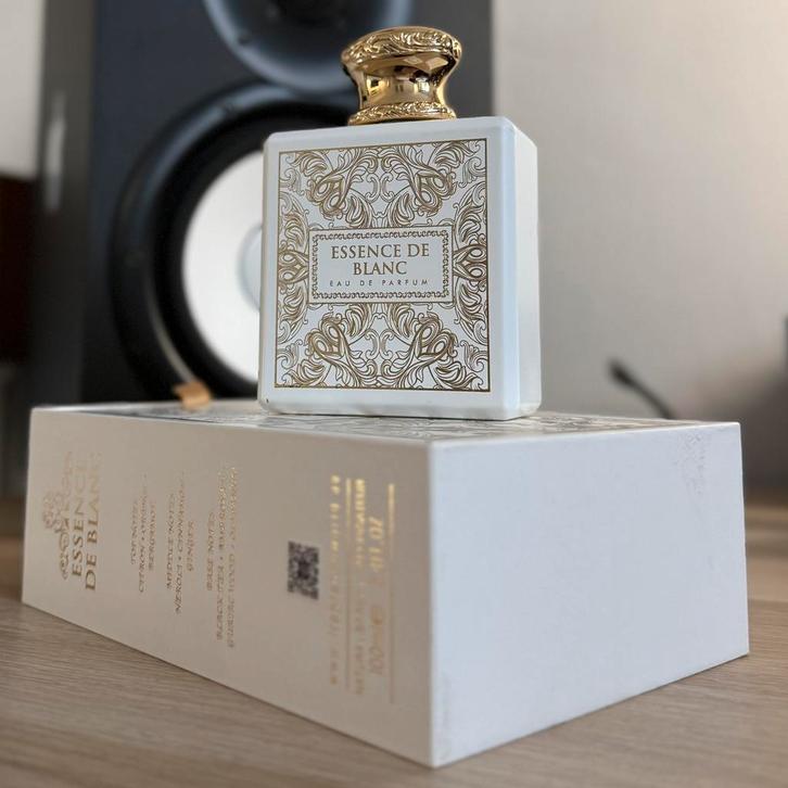 French Avenue – Essence de Blanc Eau de Parfum 100mL, Handtassen en Accessoires, Uiterlijk | Parfum, Zo goed als nieuw, Ophalen of Verzenden