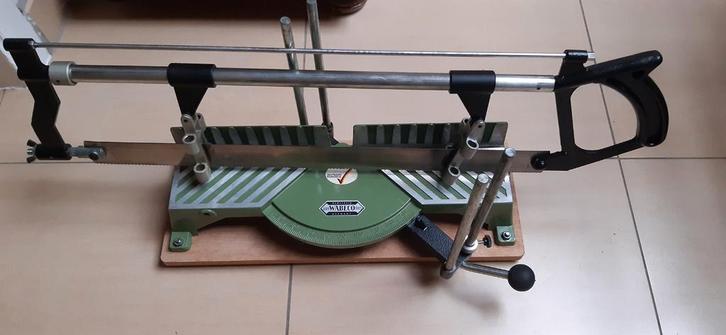 Scie à onglets. Wabeco. Neuf, Doe-het-zelf en Bouw, Gereedschap | Zaagmachines, Nieuw, Afkortzaag, Ophalen