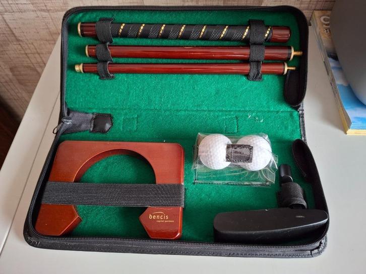 Golfset in koffertje, Sport en Fitness, Golf, Zo goed als nieuw, Set, Overige merken, Ophalen