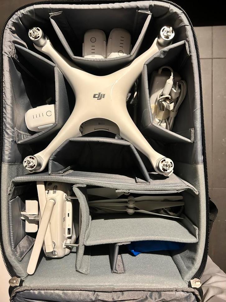 DJI phantom 4 pro + draagzak tinktank, TV, Hi-fi & Vidéo, Drones, Comme neuf, DJI, Enlèvement