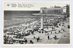 Oude postkaart 1950 Oostende Strand Zeedijk en Kursaal, Ophalen of Verzenden, 1940 tot 1960, Ongelopen, West-Vlaanderen