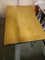 Antieke keukentafel, Ophalen