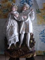 Antiek porseleinen koppeltje, Enlèvement