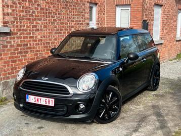 MINI CLUBMAN 1.6 BENZINE AIRCO GPS ZONNEDAK, Auto's, Voorwielaandrijving, Euro 5, 4 cilinders, 1600 cc