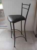 hoge stoel /  barkruk / kruk in perfecte staat, Ophalen, Met voetsteun, 60 tot 90 cm, Zo goed als nieuw