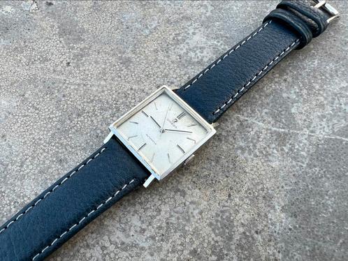 Omega rectangular Tank automatic, Handtassen en Accessoires, Horloges | Heren, Gebruikt, Polshorloge, Omega, Staal, Leer, Verzenden