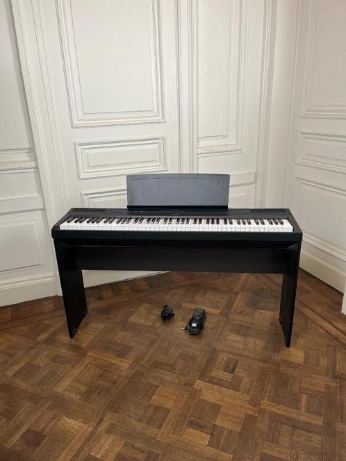 Piano Yamaha P-115, Muziek en Instrumenten, Piano's, Zo goed als nieuw, Piano, Zwart, Digitaal, Ophalen