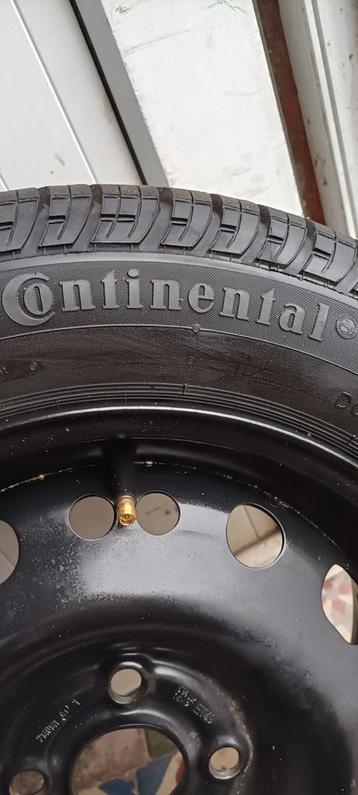 Pneus Continental 175/65R 14 82T neuve 