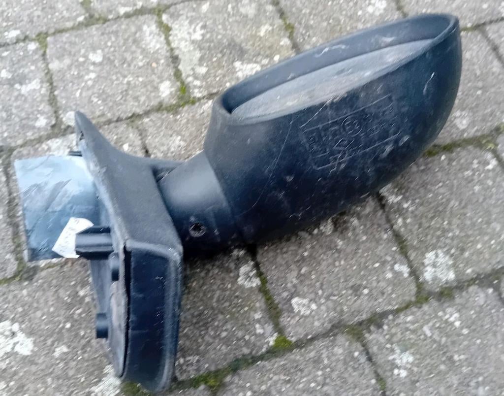 Buitenspiegel Renault Twingo Rechts elektrisch rond bwj 2001, Autos : Pièces & Accessoires, Rétroviseurs, Renault, Utilisé, Enlèvement ou Envoi