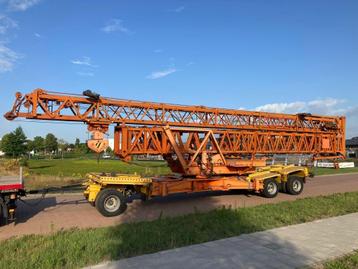 Arcomet T33 bouwkraan 30 meter beschikbaar voor biedingen
