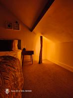 Lampe, LED, bois, debout ou couchée., Maison & Meubles, Lampes | Lampadaires, Neuf, Enlèvement ou Envoi, 100 à 150 cm, Bois