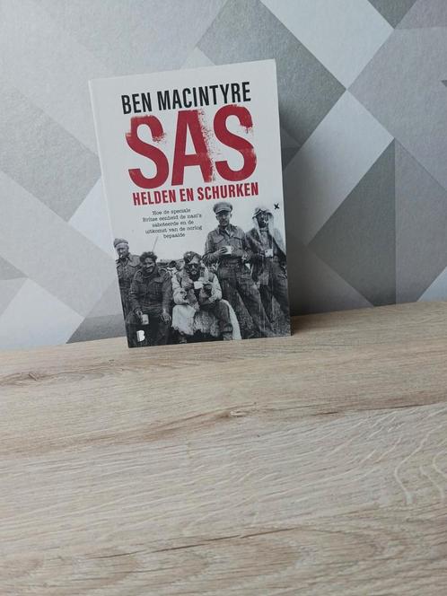 Ben Macintyre - SAS: helden en schurken, Boeken, Overige Boeken, Zo goed als nieuw, Ophalen