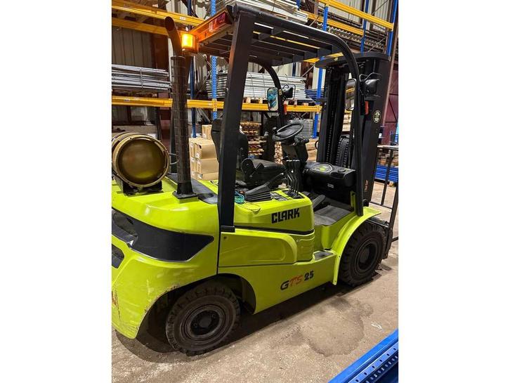 Clark GTS 25L Vorkheftruck - 2022 - 600 Uur, Zakelijke goederen, Machines en Bouw | Heftrucks en Intern transport, Heftruck, Overige aandrijving