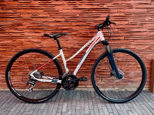GT TRANSEO fiets damesfiets mountainbike trek VTT hybride, Fietsen en Brommers, Fietsen | Dames | Damesfietsen, Gebruikt, Versnellingen