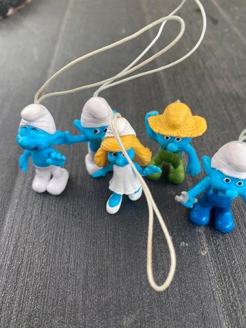 44 hangsmurfjes beschikbaar voor biedingen