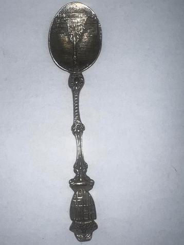 Zilveren souvenir theelepel « Barcelona » beschikbaar voor biedingen