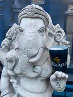 2 Ganesha beelden in beton 98 cm groot., Tuin en Terras, Tuinbeelden, Ophalen, Zo goed als nieuw, Beton