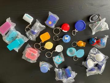 Tupperware sleutelhangers  beschikbaar voor biedingen