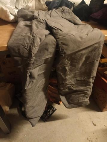 Skibroek maat 14 jaar beschikbaar voor biedingen