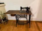 Machine à coudre Vintage Singer avec table, Antiquités & Art, Enlèvement
