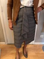 Essentiel 32% wollen gevoerde rok in NIEUWSTAAT, Kleding | Dames, Ophalen of Verzenden, Zo goed als nieuw, Maat 38/40 (M)