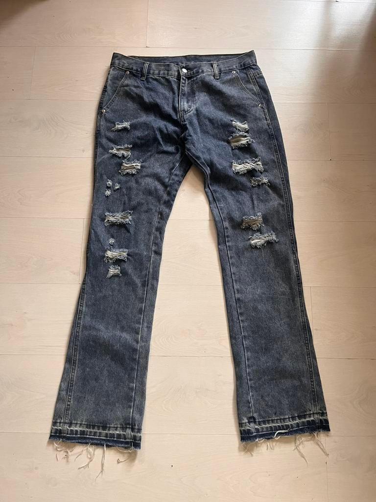 Sumwon blauwe ripped jeans – trendy model – goede staat, Ophalen of Verzenden, Zo goed als nieuw, Blauw, W33 - W36 (confectie 42/44)