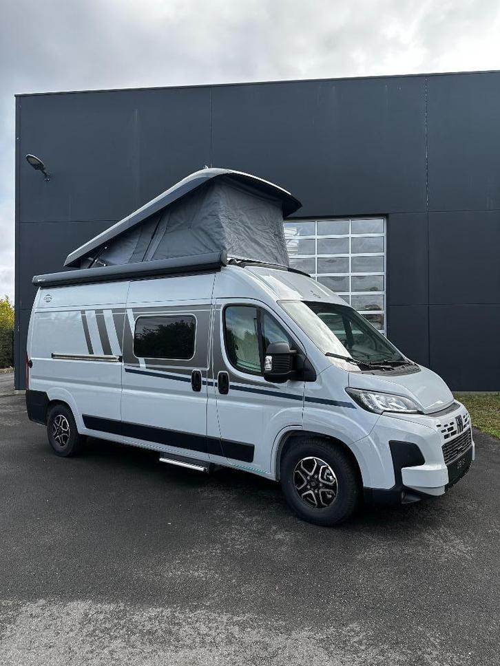 Carado Hymer CV 602 PRO lengtebedden op 6m, Caravans en Kamperen, Mobilhomes, Bedrijf, tot en met 4, Buscamper of Camperbus, Carado