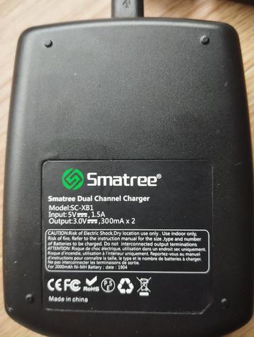 Smatree dual channel charger xbox controller