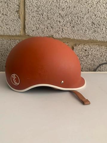 Helm in zeer goede staat te koop beschikbaar voor biedingen