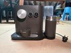 MAGIMIX Nespresso  Expert Gris M500, Elektronische apparatuur, Koffiezetapparaten, Ophalen, Zo goed als nieuw, Espresso apparaat