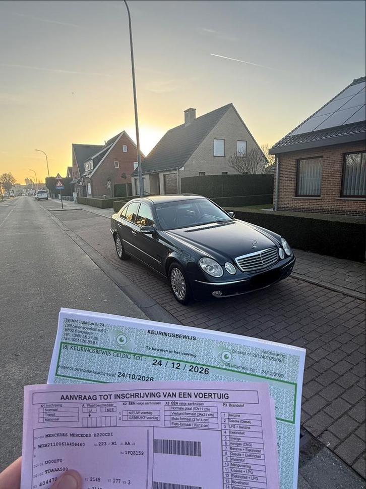 Mercedes-Benz E220 CDI Automaat Met Keuring Voor Verkoop, Auto's, Mercedes-Benz, Particulier, E-Klasse, ABS, Adaptive Cruise Control