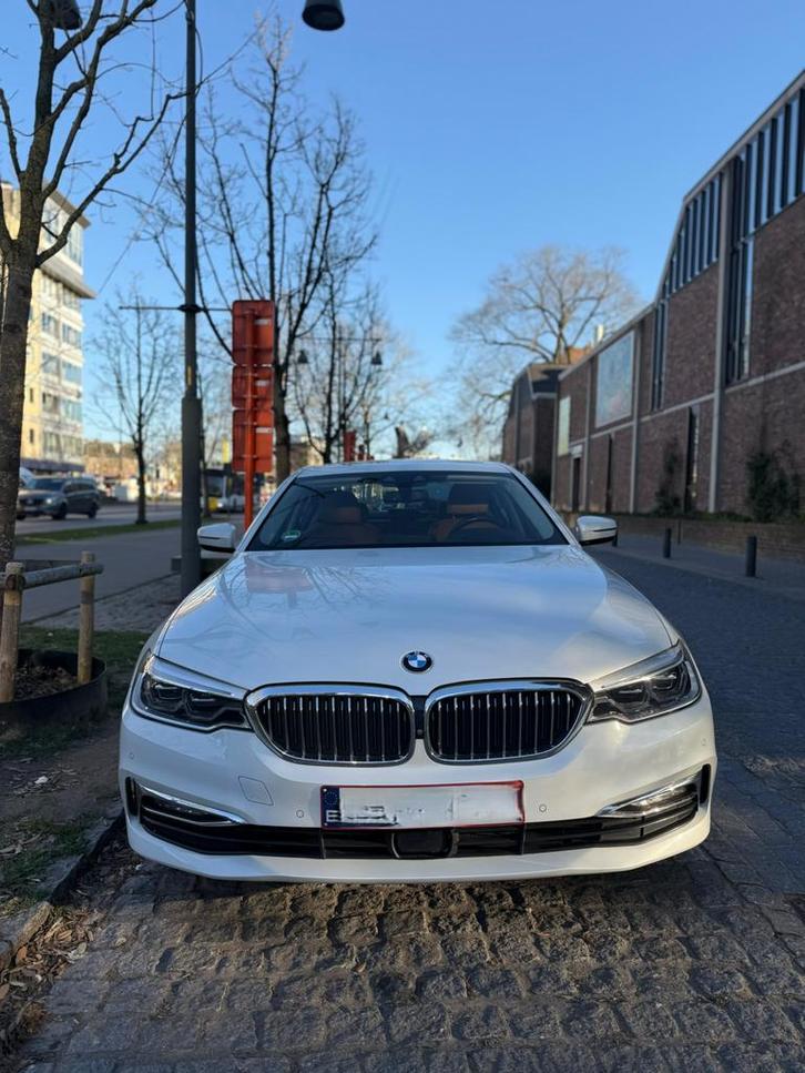BMW 530e, Auto's, BMW, Bedrijf, 5 Reeks, 360° camera, Aangepast voor mindervaliden, ABS, Achteruitrijcamera, Adaptieve lichten