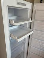 Vriezer, 6 maanden garantie, Elektronische apparatuur, Vriezers en Diepvrieskisten, Minder dan 60 cm, Zo goed als nieuw, 140 tot 160 cm