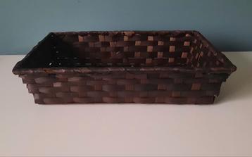 Opbergmandje  beschikbaar voor biedingen