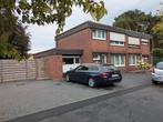 Huis te koop, Immo, Huizen en Appartementen te koop, 128 kWh/m²/jaar, 200 tot 500 m², Genk, Twee onder één kap