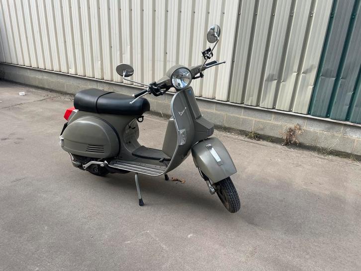 Vespa Lml star 125cc, Fietsen en Brommers, Snorfietsen en Snorscooters, Zo goed als nieuw, Ophalen