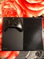 Xbox one 1tb zo goed als nieuw, Games en Spelcomputers, Spelcomputers | Xbox One, Ophalen of Verzenden, 1 TB, Met 2 controllers