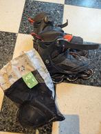 Roller Oxelo + protection taille 32, Autres marques, Rollers 4 roues en ligne, Enlèvement, Utilisé