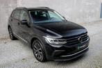 Volkswagen Tiguan 1.5 TSI DSG APP PSENS+CAM ZETEL+STUURVERW, Auto's, Volkswagen, 1498 cc, Zwart, 4 cilinders, 0 kg