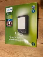 Philips MyGarden Samondra buitenwandlamp met sensor, Minder dan 50 watt, Netvoeding, Wandlamp, Zo goed als nieuw