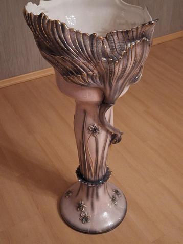 vintage cache pot op staander zwaan porcelein polychroom