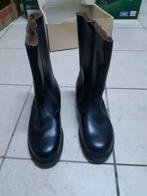 Leren veiligheidslaarzen , NIEUW, 35eur, Neuf, Chaussures de travail, Enlèvement, Noir