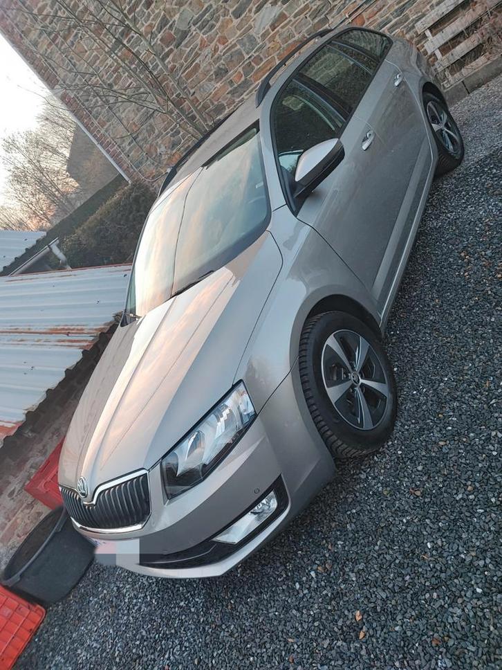 Skoda Octavia Break !!! 78.000 km !!!, Autos, Skoda, Particulier, Diesel, Euro 6, Break, 5 portes, Boîte manuelle, Noir, Tissu