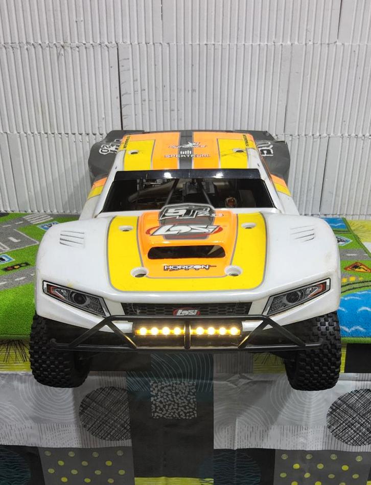 Losi 5ive, Hobby & Loisirs créatifs, Modélisme | Radiocommandé & Téléguidé | Voitures, Enlèvement ou Envoi