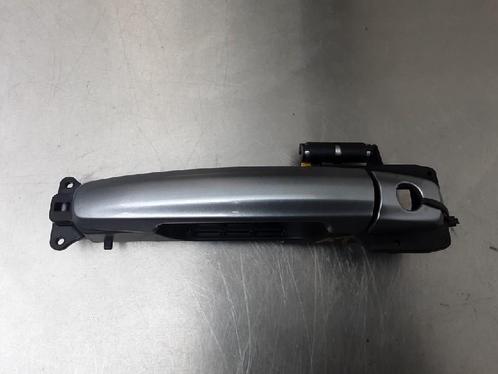 PORTIERGREEP BUITEN LINKS VOOR Suzuki SX4 S-Cross (JY), Auto-onderdelen, Carrosserie, Suzuki, Voor, Links, Gebruikt