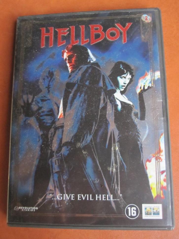 Hellboy (2004) 2 disc, Cd's en Dvd's, Dvd's | Science Fiction en Fantasy, Zo goed als nieuw, Fantasy, Boxset, Vanaf 16 jaar, Ophalen of Verzenden