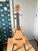 Ukulele Stagg, Muziek en Instrumenten, Snaarinstrumenten | Gitaren | Akoestisch, Ophalen, Zo goed als nieuw