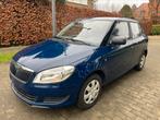 Skoda Fabia/1.2benzine/2011/137.000km/carnet/1er Prop/Euro5, Auto's, Skoda, Euro 5, Blauw, Bedrijf, Isofix